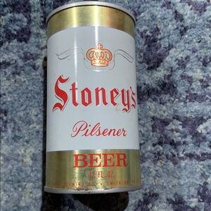 Stoney’s Pilsener Beer White, silver and Gold empty collectible can Smithton, PA